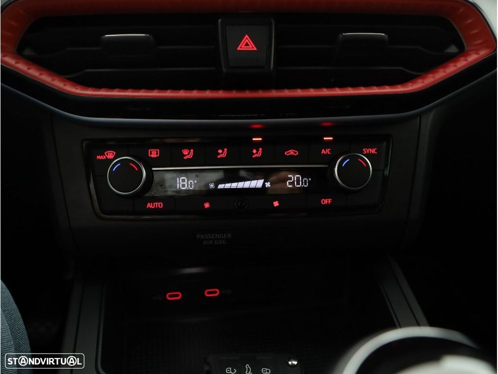 SEAT Ibiza 1.0 TSI FR - 22