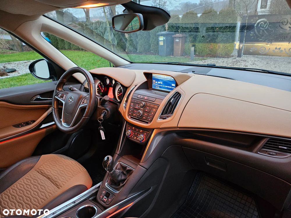 Opel Zafira Tourer 2.0 CDTI ecoFLEX Start/Stop Edition - 25