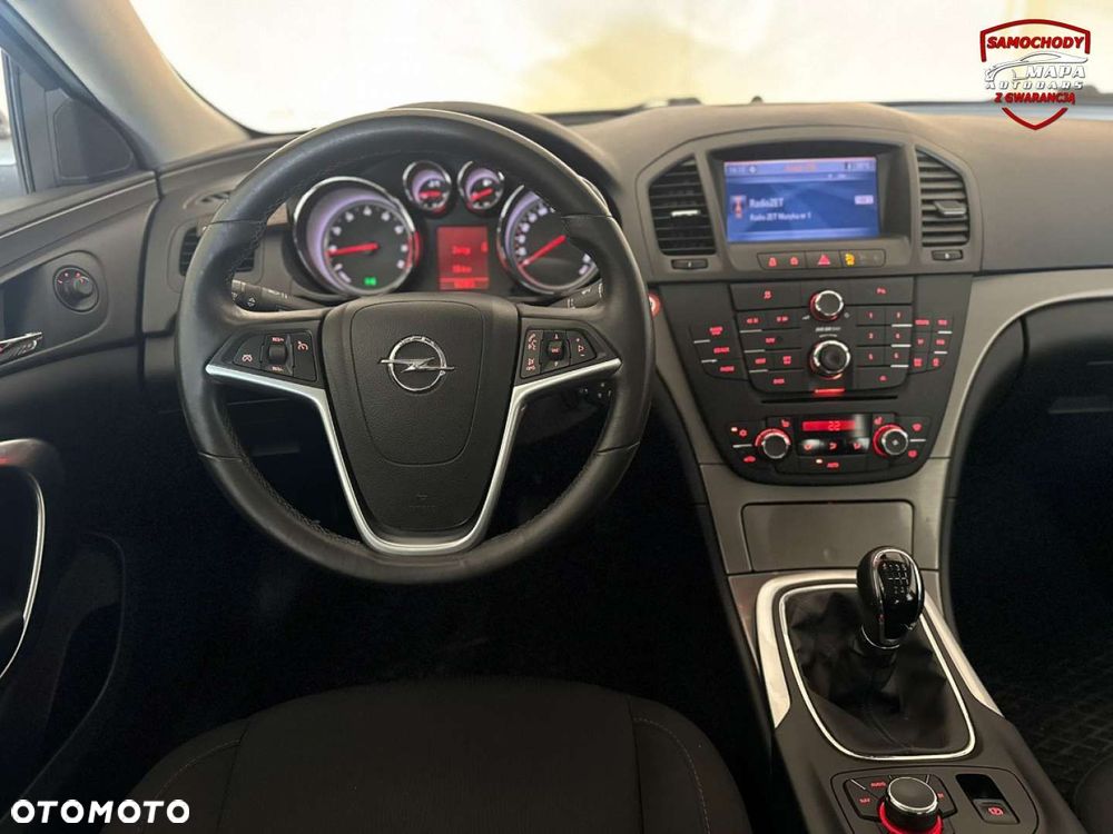 Opel Insignia - 16