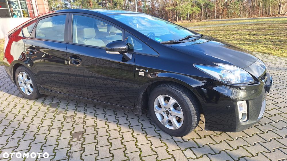 Toyota Prius 1.8 HSD Sol - 5