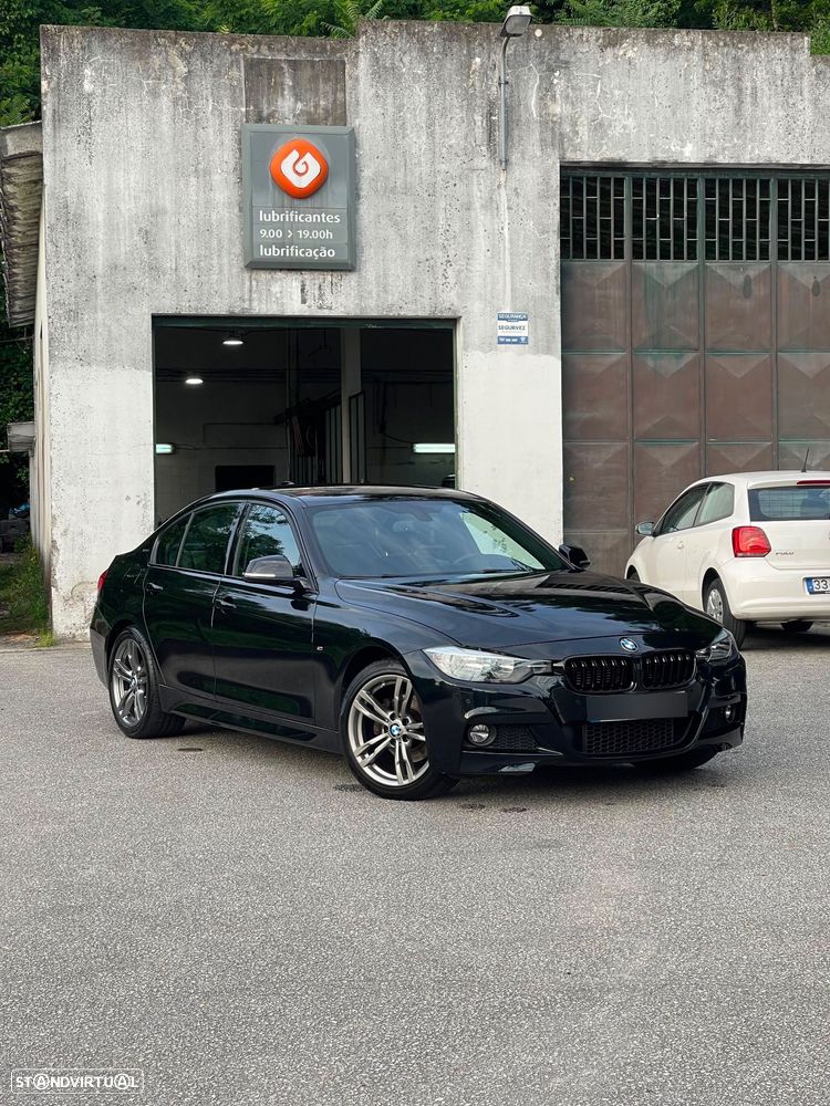 BMW 330 e iPerformance Pack M - 1