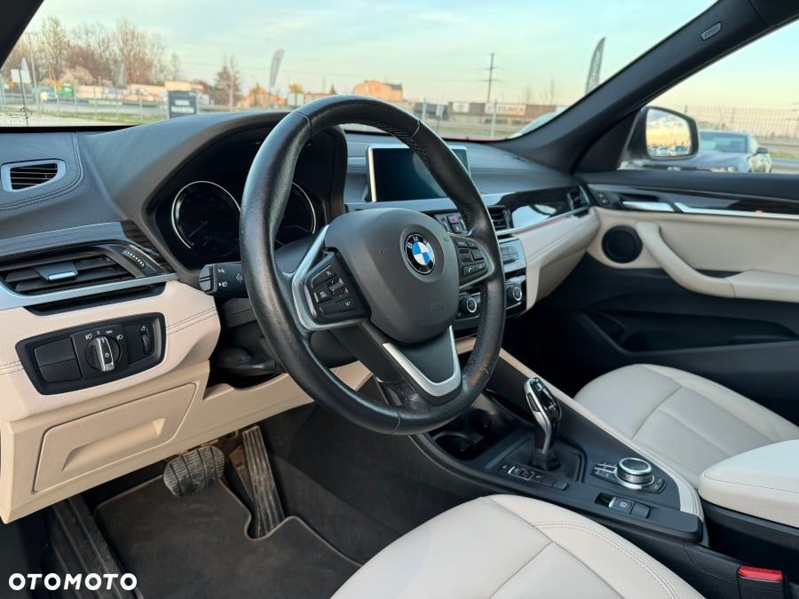 BMW X1 - 16