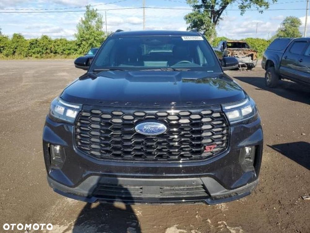 Ford Explorer - 6
