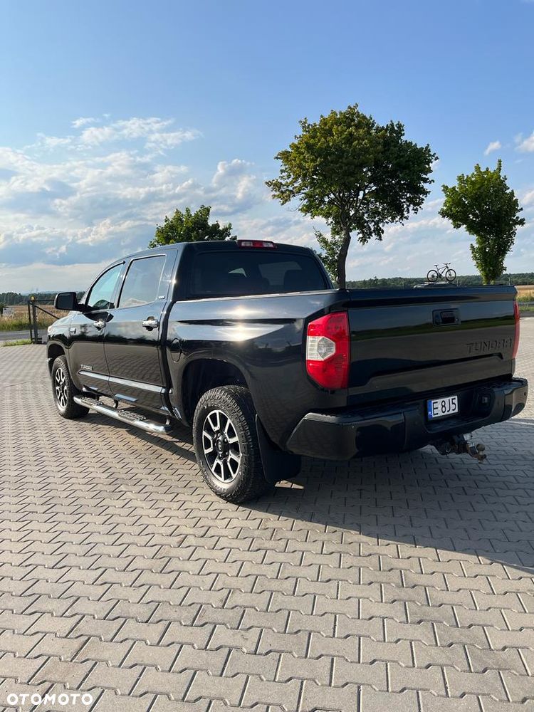 Toyota Tundra - 5