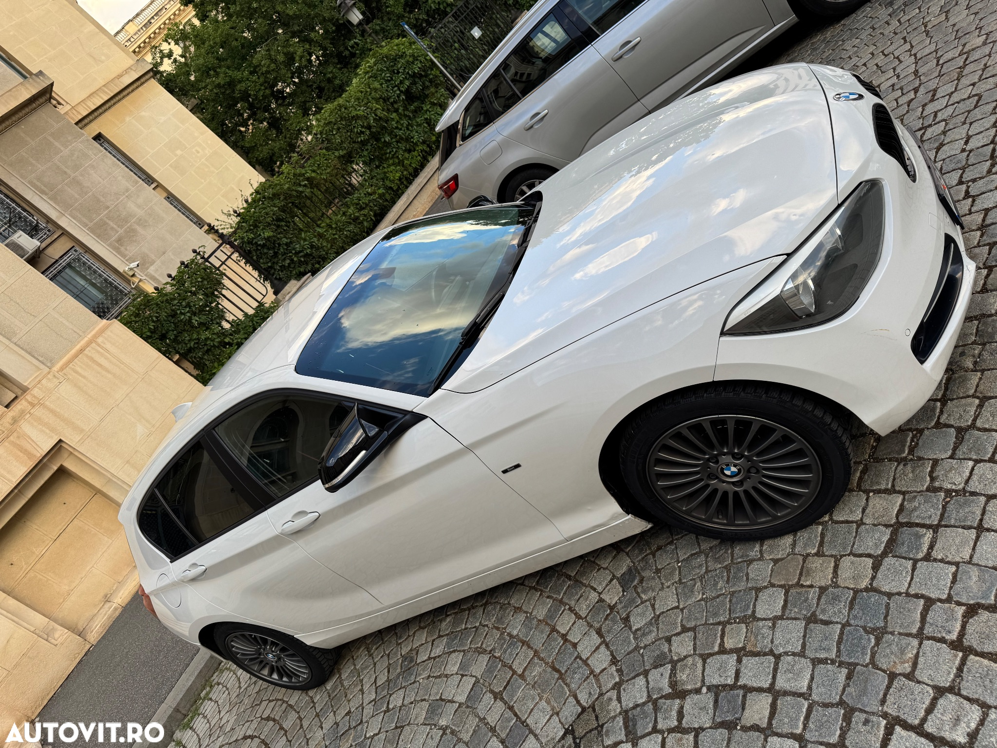 BMW Seria 1 - 10