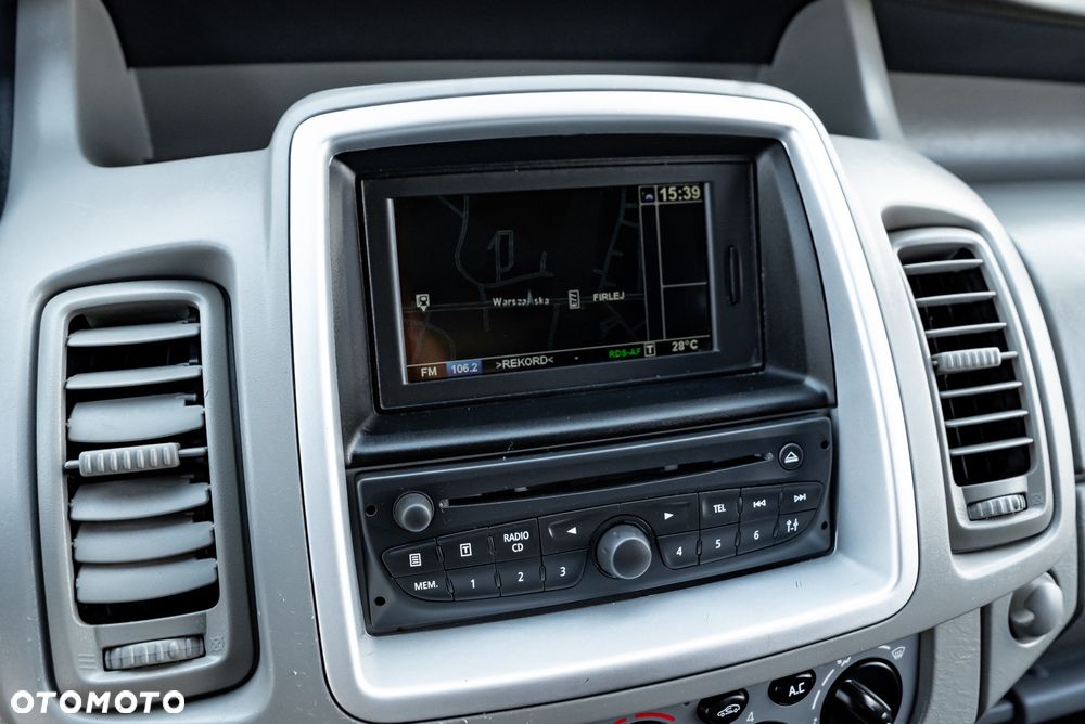 Renault Trafic FAP Grand Passenger Black Edition - 20