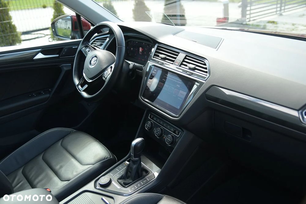 Volkswagen Tiguan 2.0 TDI SCR 4Motion (BlueMotion Techn.) DSG Highline - 19