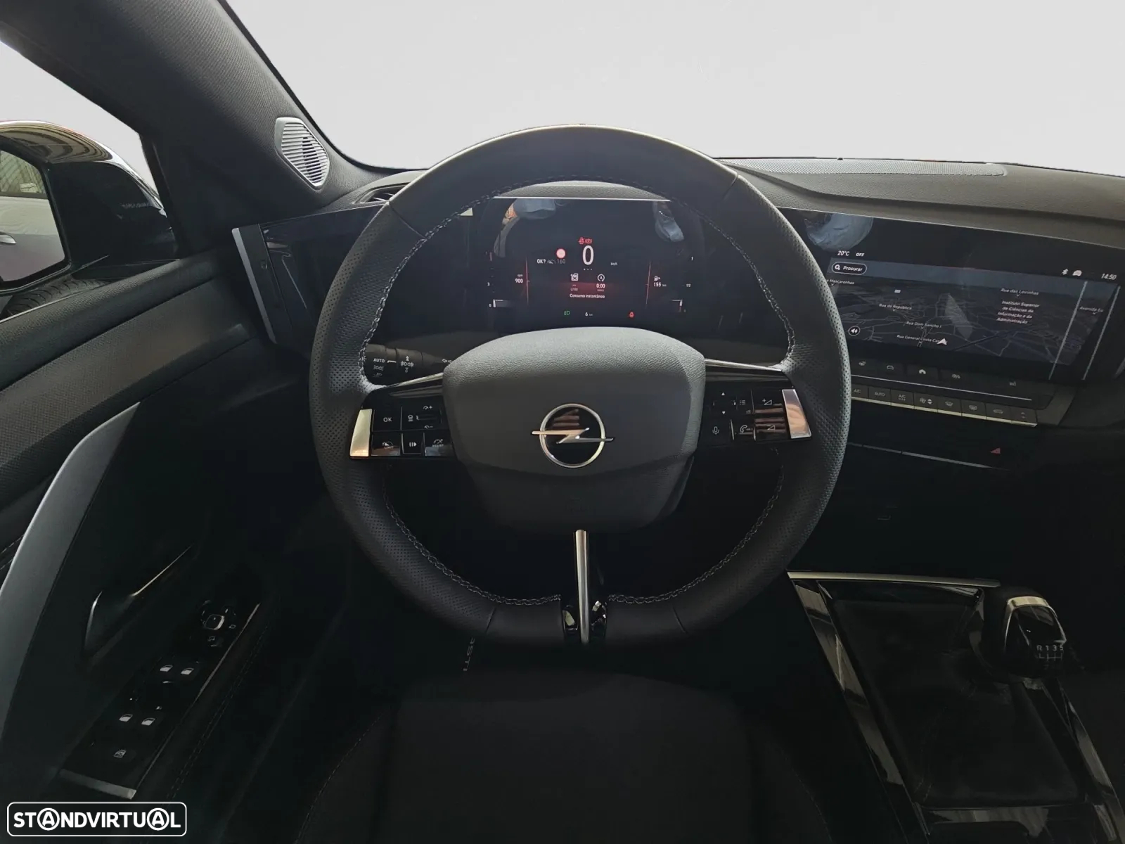 Opel Astra 1.2 T GS - 12