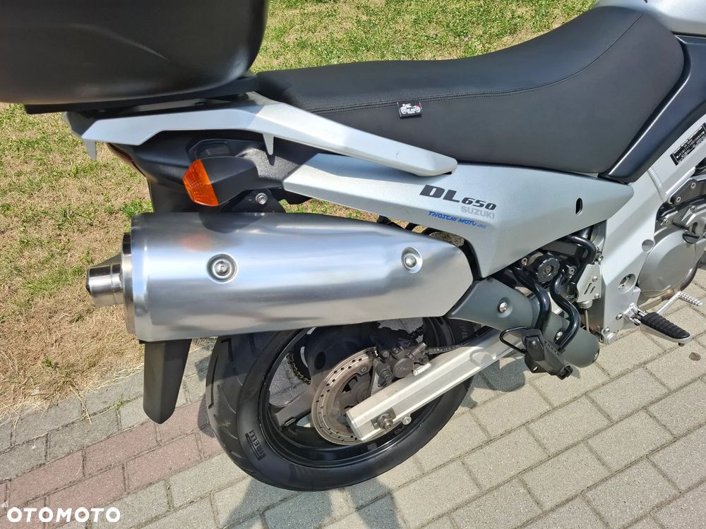 Suzuki V-STROM - 40