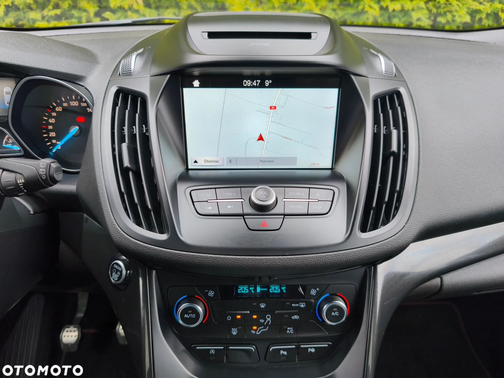 Ford Kuga 1.5 EcoBlue ST-LINE - 22