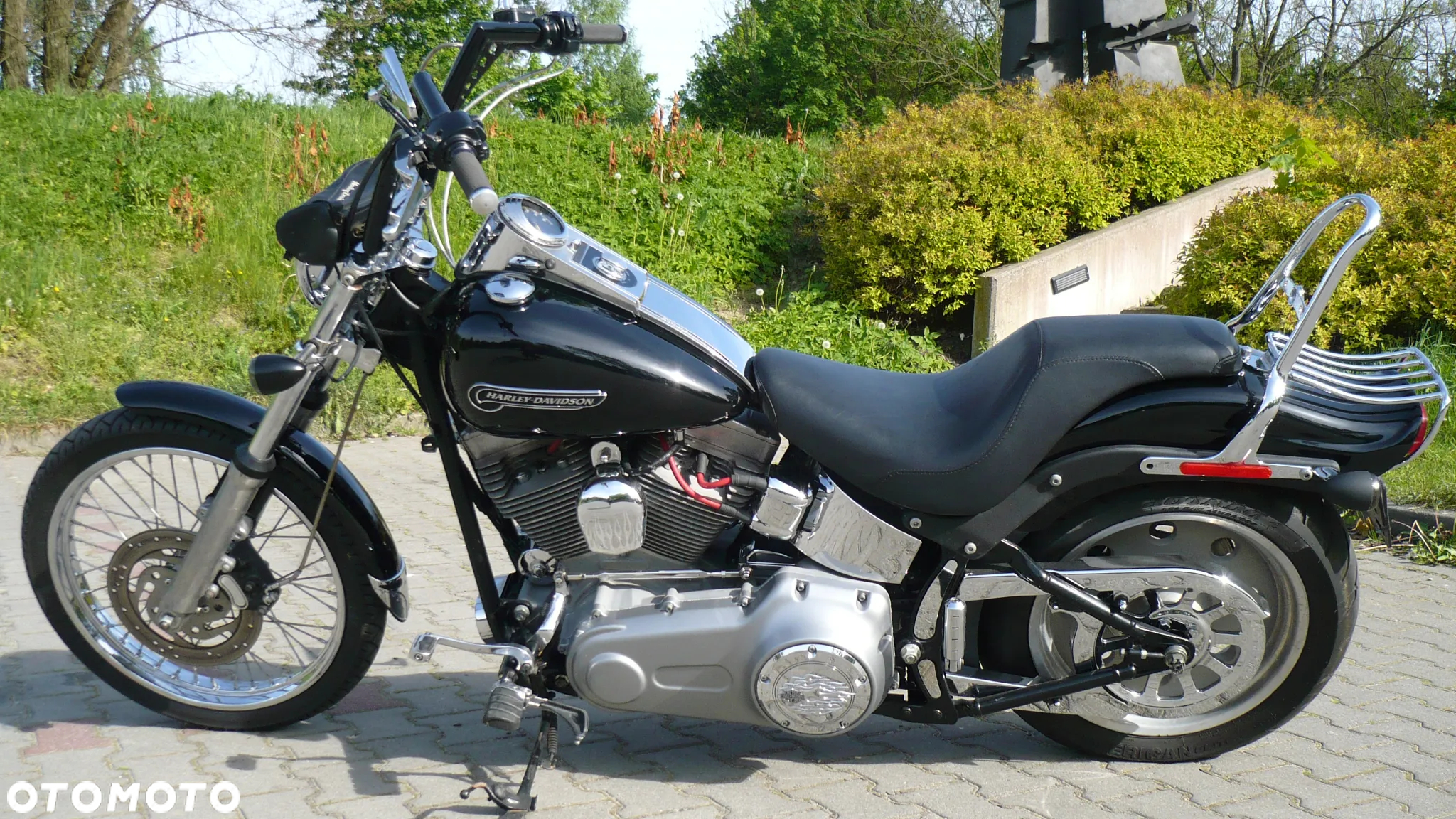 Harley-Davidson Softail Standard - 3