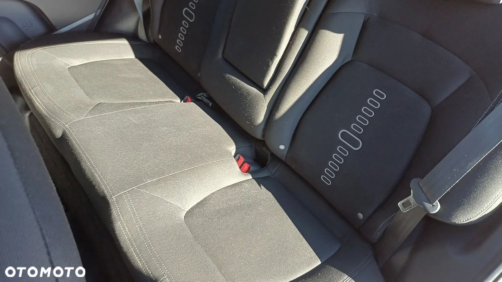 Kia Sportage 1.7 CRDI 2WD Attract - 18