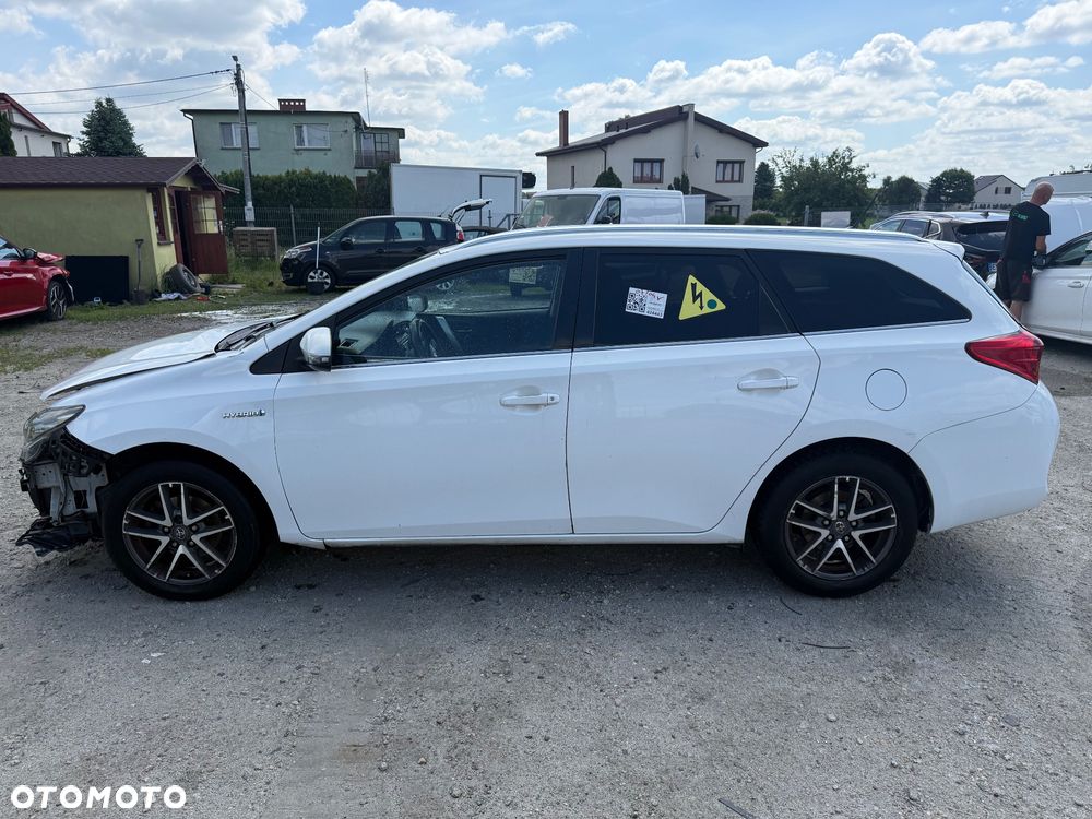 Toyota Auris - 11