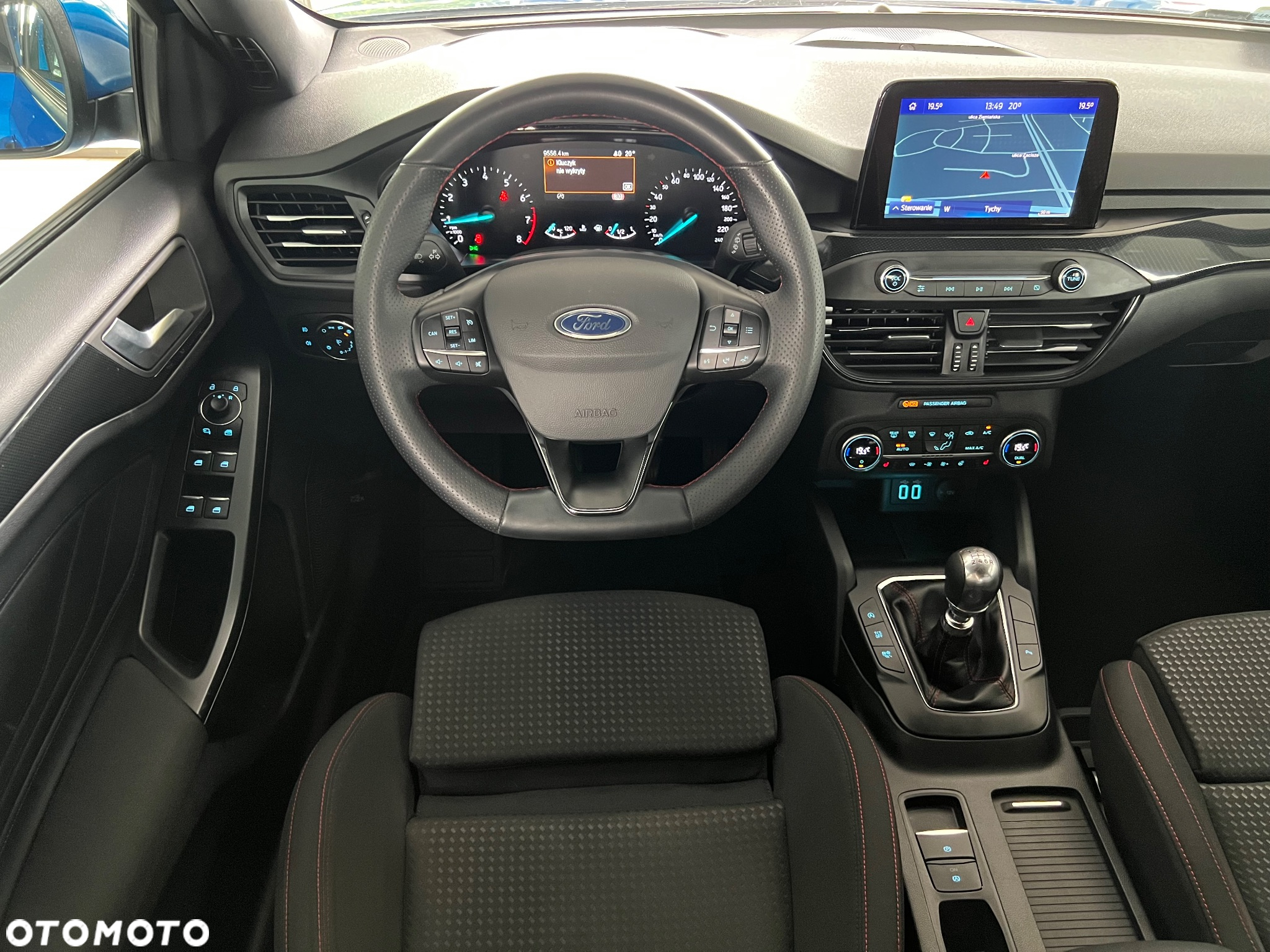 Ford Focus 1.0 EcoBoost ST-Line X - 31