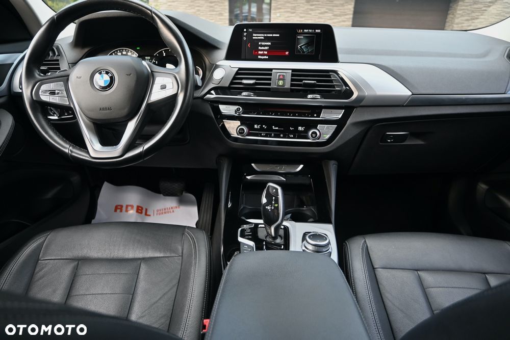 BMW X4 xDrive20d Business Edition sport - 23