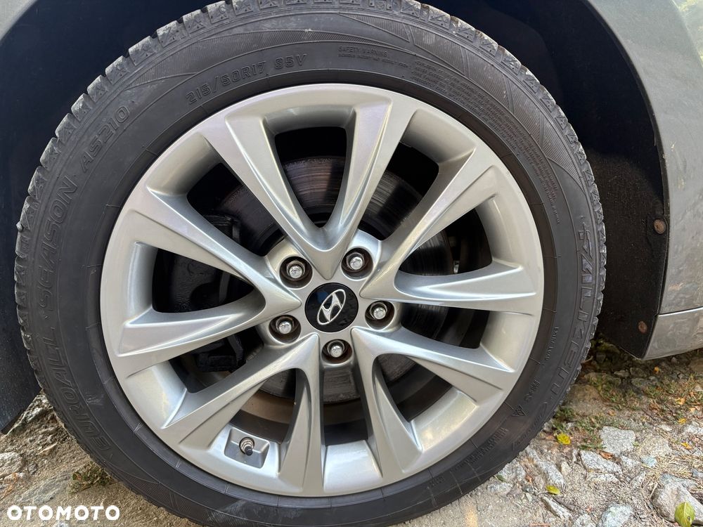 Hyundai i40 Kombi 2.0 Premium - 15