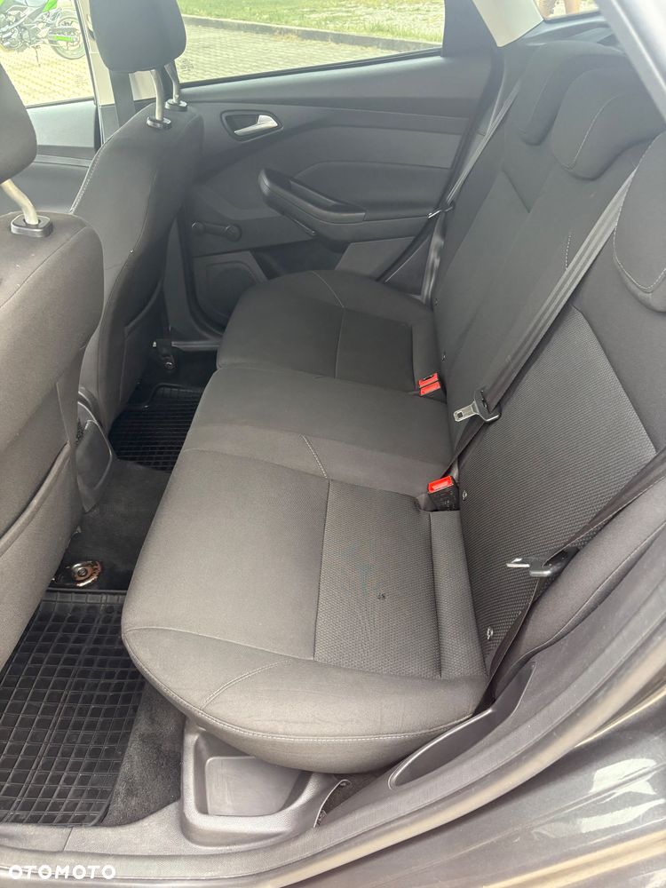 Ford Focus 1.6 TDCi Edition - 6