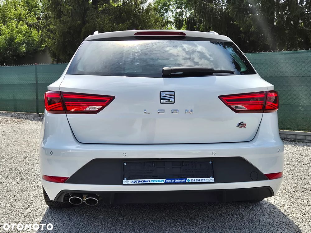 Seat Leon 2.0 TDI DPF Start&Stop DSG FR - 22