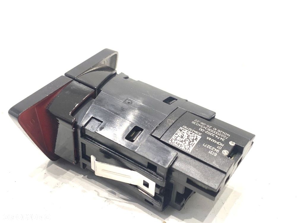 WŁĄCZNIK ŚWIATEŁ AWARYJNYCH  BMW 5 (G30, F90) 2016 - 2022 520 d xDrive 140 kW [190 KM] olej - 3