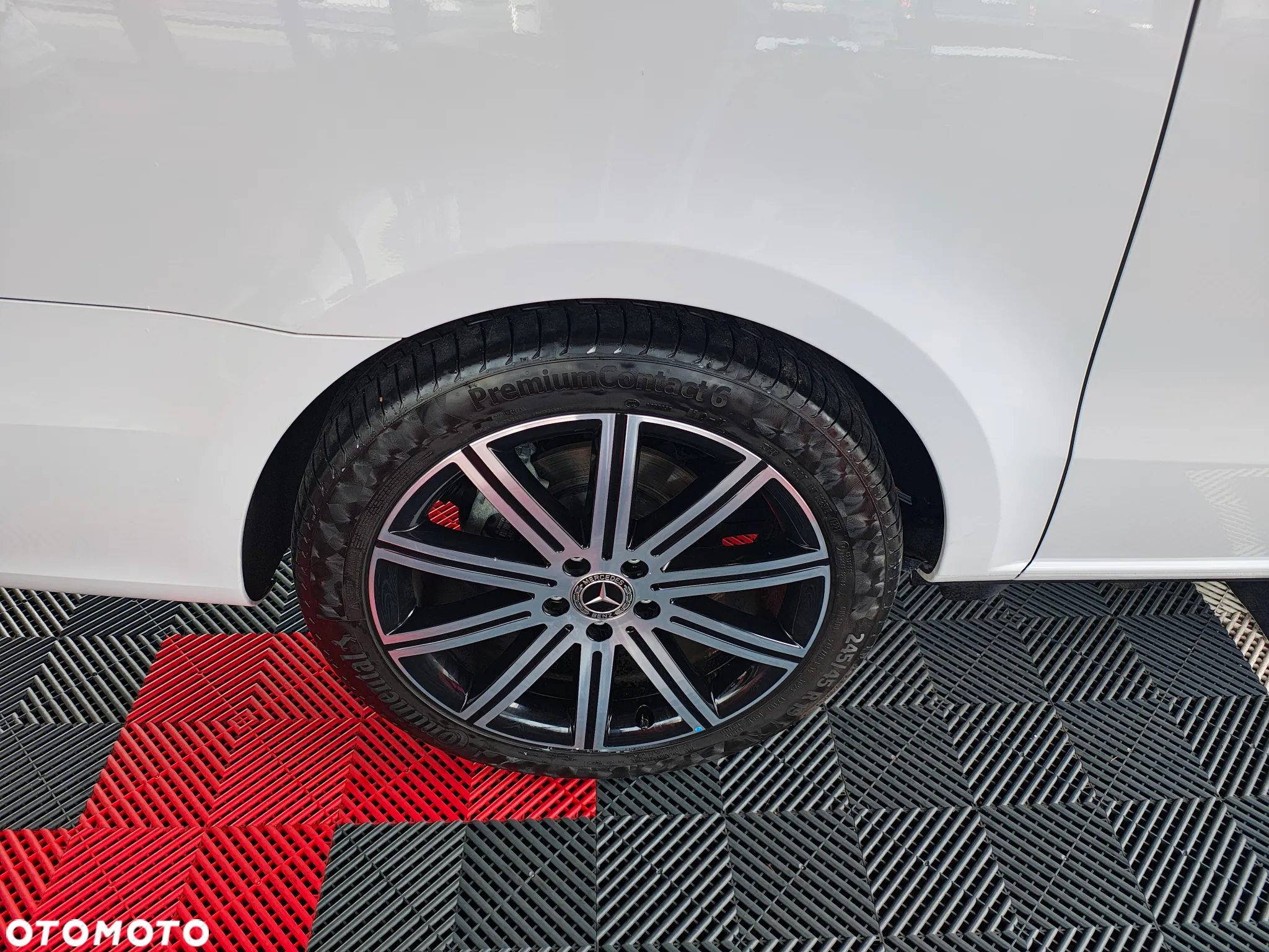 Mercedes-Benz Klasa V 250 d 4-Matic Exclusive 9G-Tronic (d³ugi) - 14