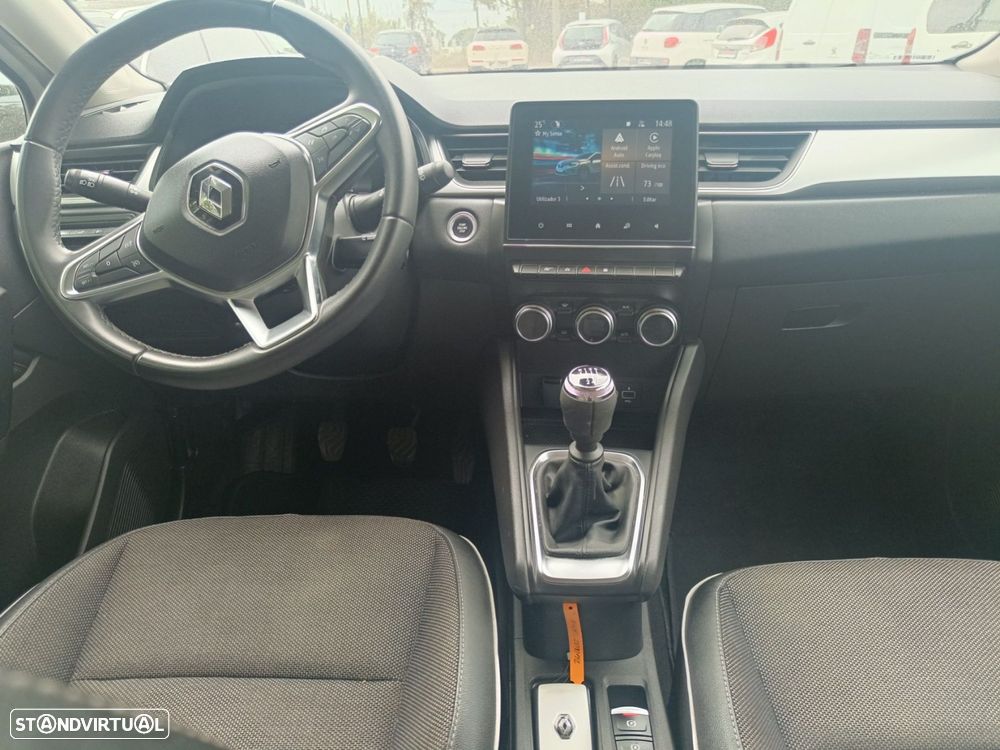 Renault Captur - 16