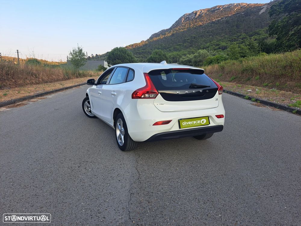 Volvo V40 2.0 D2 Kinetic Eco - 26