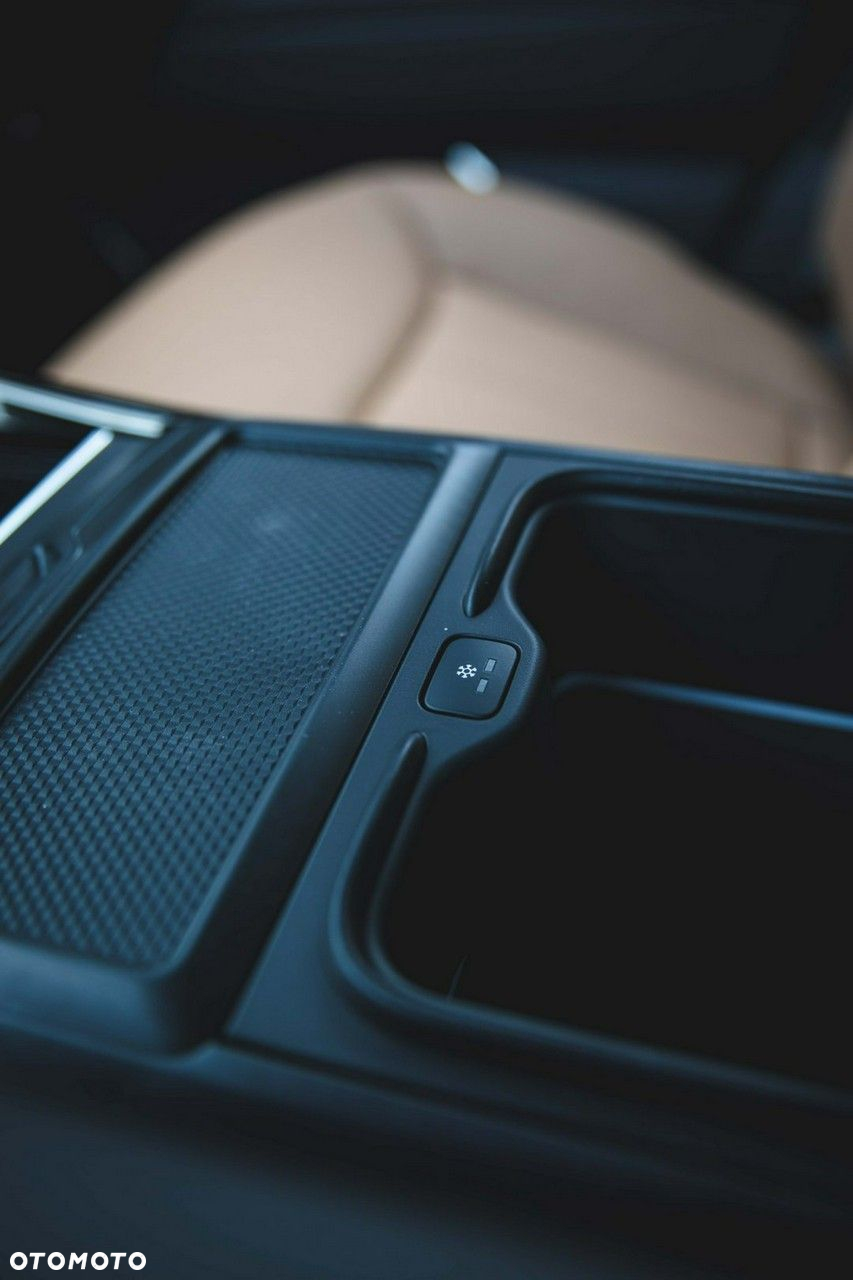 Land Rover Range Rover Sport - 18