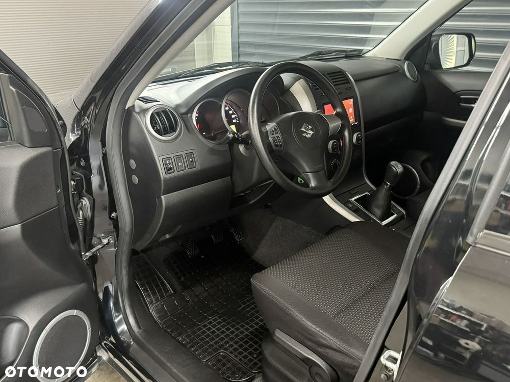 Suzuki Grand Vitara - 9