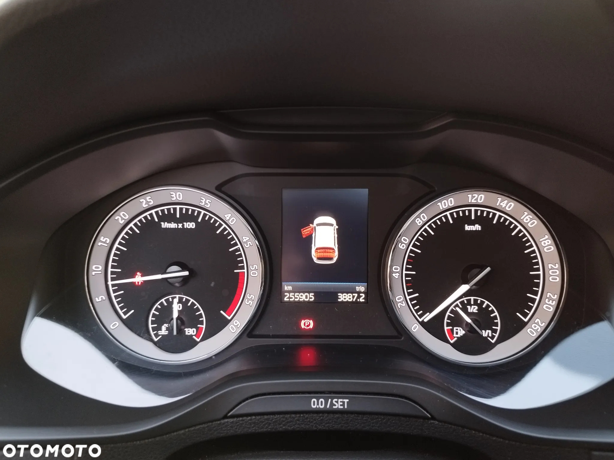 Skoda Karoq 2.0 TDI SCR 4x4 Ambition - 28
