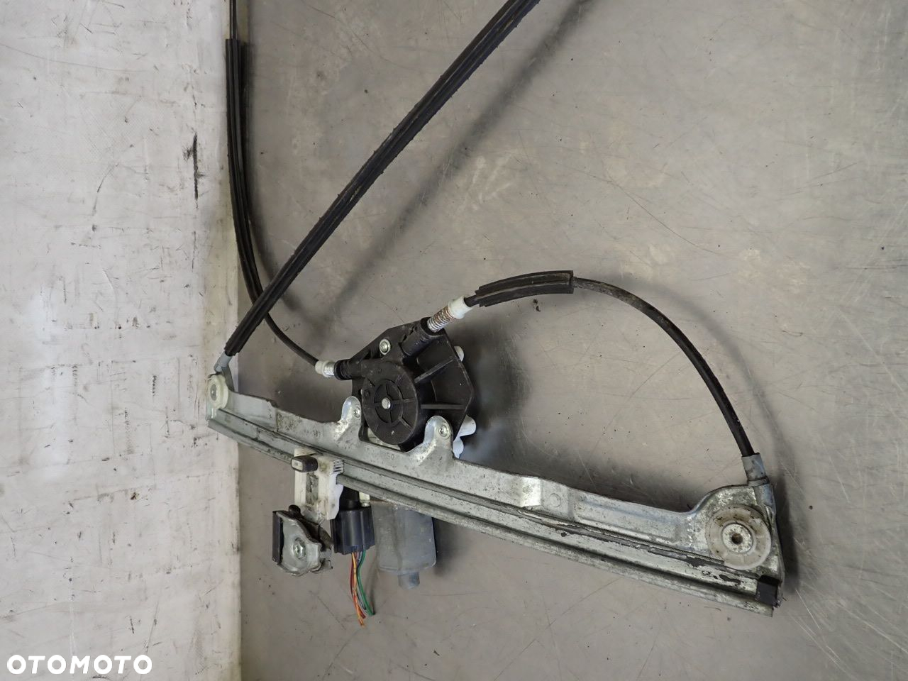 PODNOŚNIK SZYB LEWY PRZÓD MITSUBISHI COLT CZ3 1.3 RA2951   RA2167 - 6