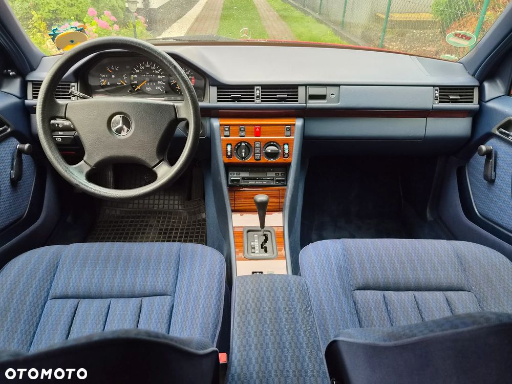 Mercedes-Benz W124 (1984-1993) - 8