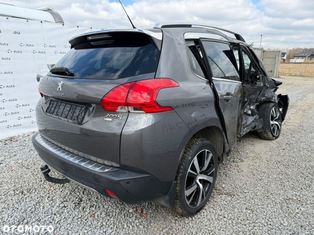 Peugeot 2008 e-HDi FAP 115 STOP & START Allure - 5