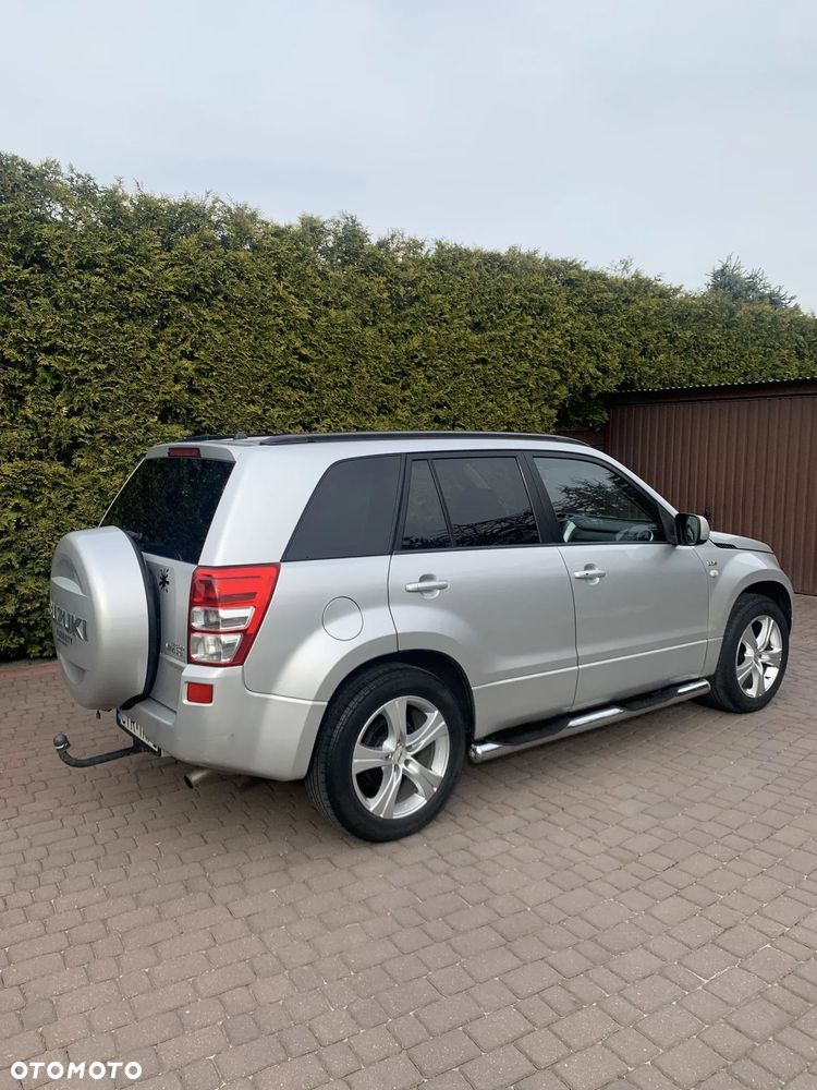 Suzuki Grand Vitara 1.9 DDiS Elegance EU5 - 4