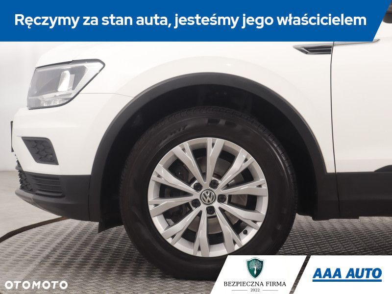 Volkswagen Tiguan Allspace - 16