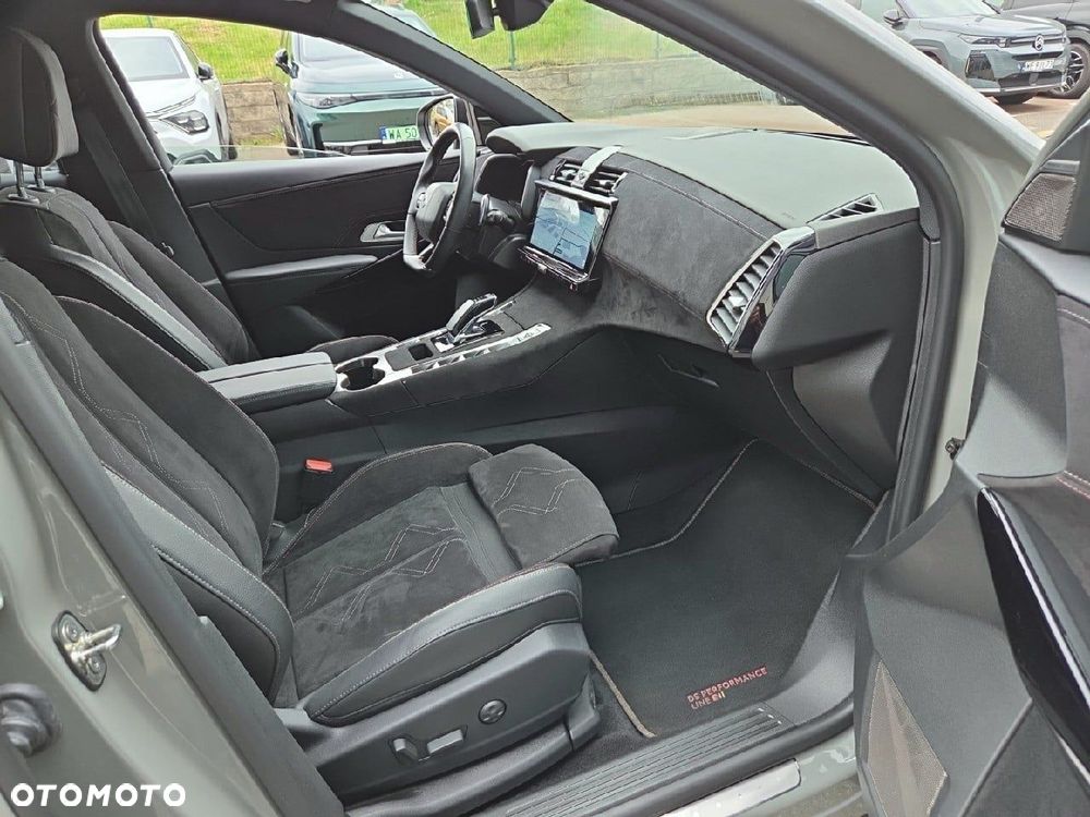 DS Automobiles DS 7 Crossback - 12