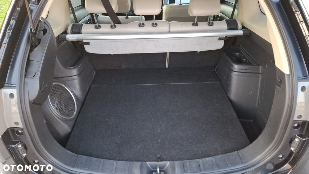Mitsubishi Outlander - 13