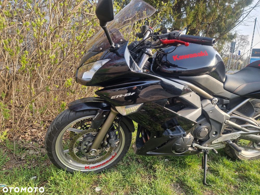 Kawasaki ER - 1