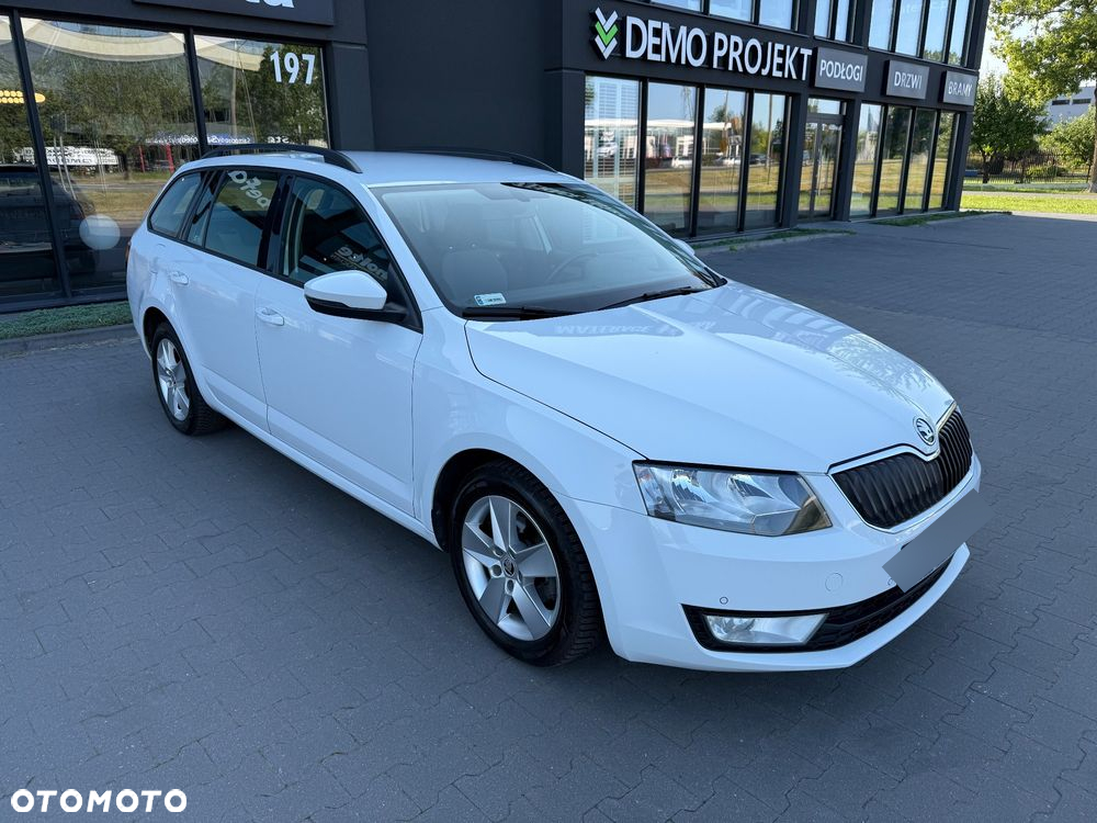 Skoda Octavia 1.6 TDI Ambition DSG - 19
