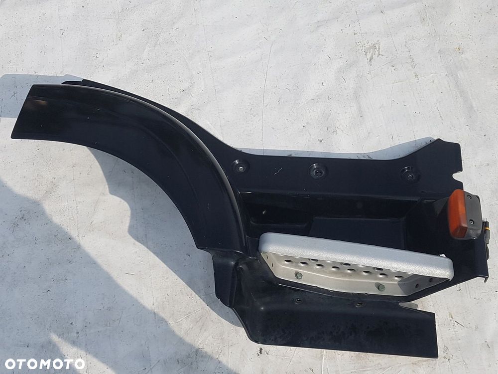 STOPIEŃ STOPNICA NADKOLE SCHODKI KABINY PRAWA MAN TGL TGM - 1