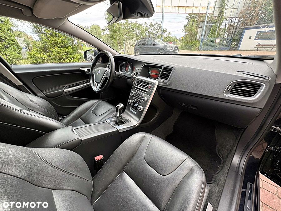 Volvo V60 D2 Drive-E Summum - 19