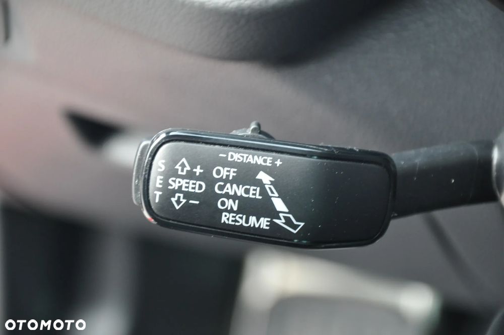 Skoda Octavia 2.0 TSI RS DSG - 40