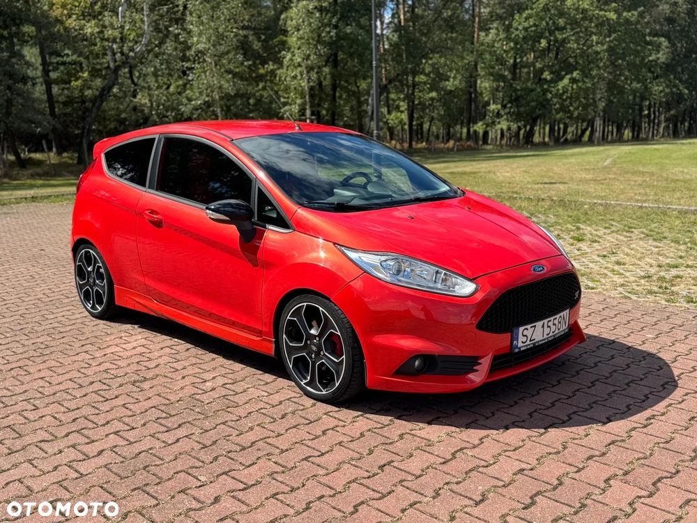 Ford Fiesta ST2 - 2