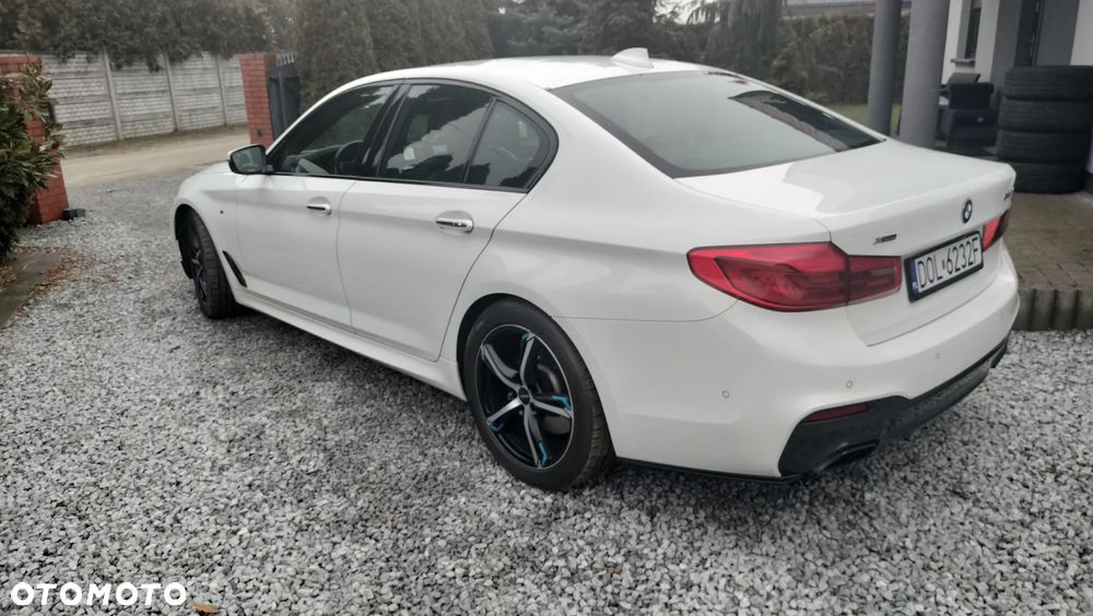 BMW Seria 5 530d xDrive M Sport sport - 4