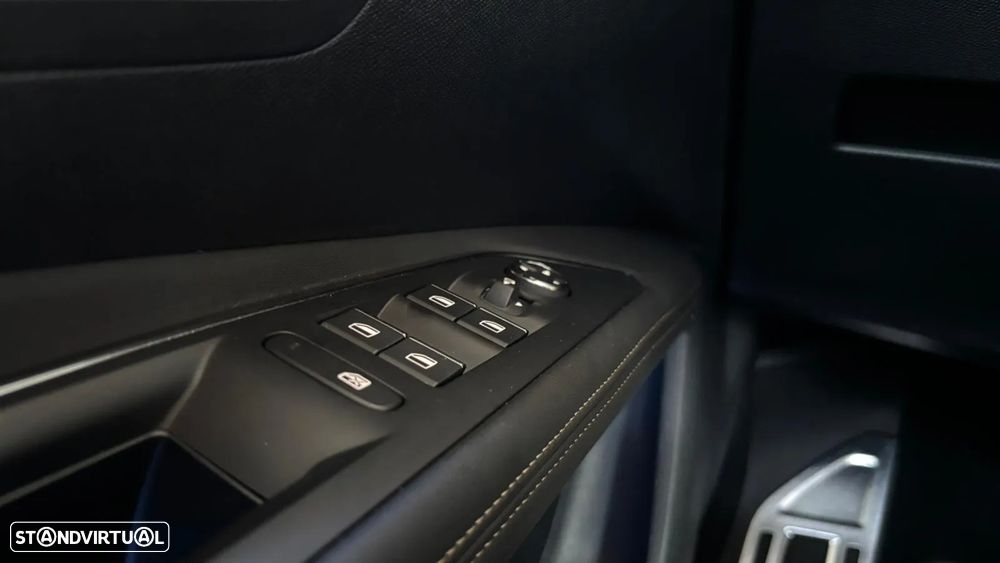 Peugeot 3008 225 e-EAT8 GT - 11