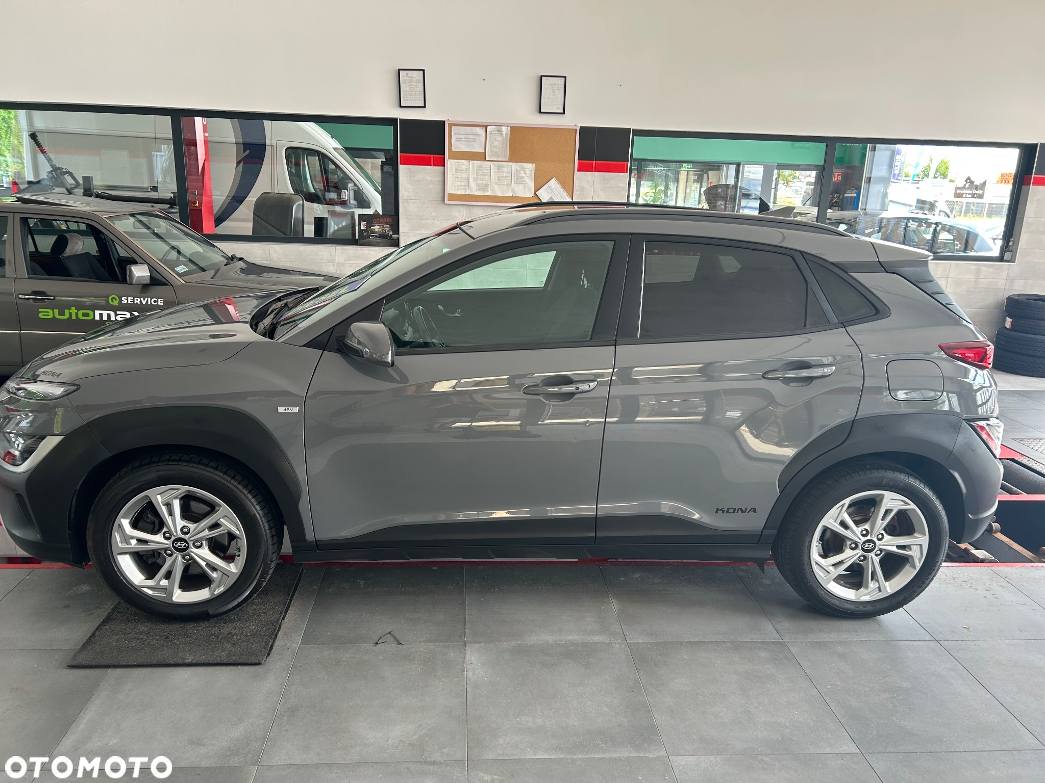 Hyundai Kona 1.6 GDI DCT Hybrid Premium - 4