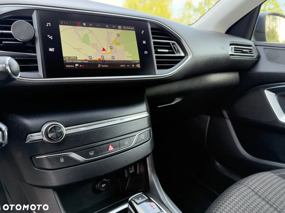Peugeot 308 - 17