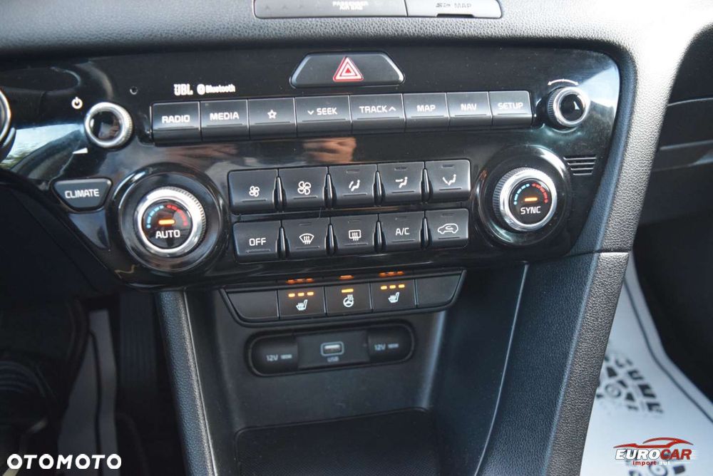Kia Sportage 1.6 GDI 2WD DREAM-TEAM EDITION - 23