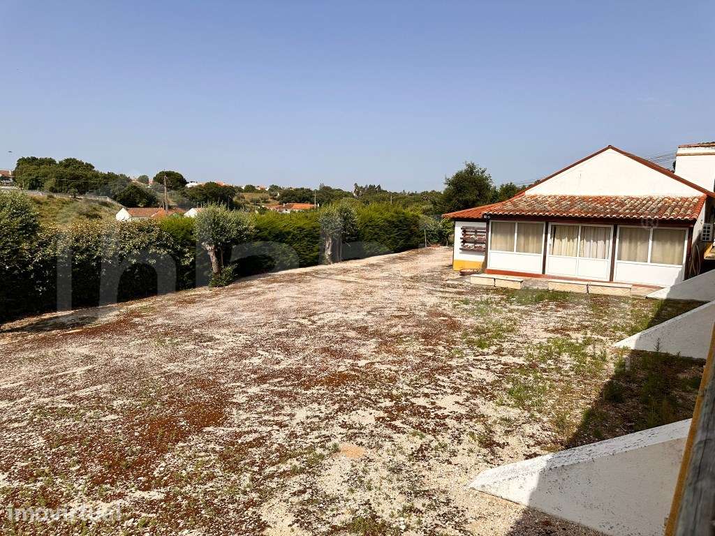 Quinta Equestre com 16 Boxes, Picadeiro e 1,41 ha em Santo Estêvão. - Grande imagem: 4/16