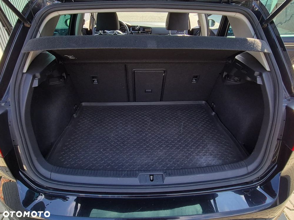 Volkswagen Golf VII 1.4 TSI BMT Highline - 17