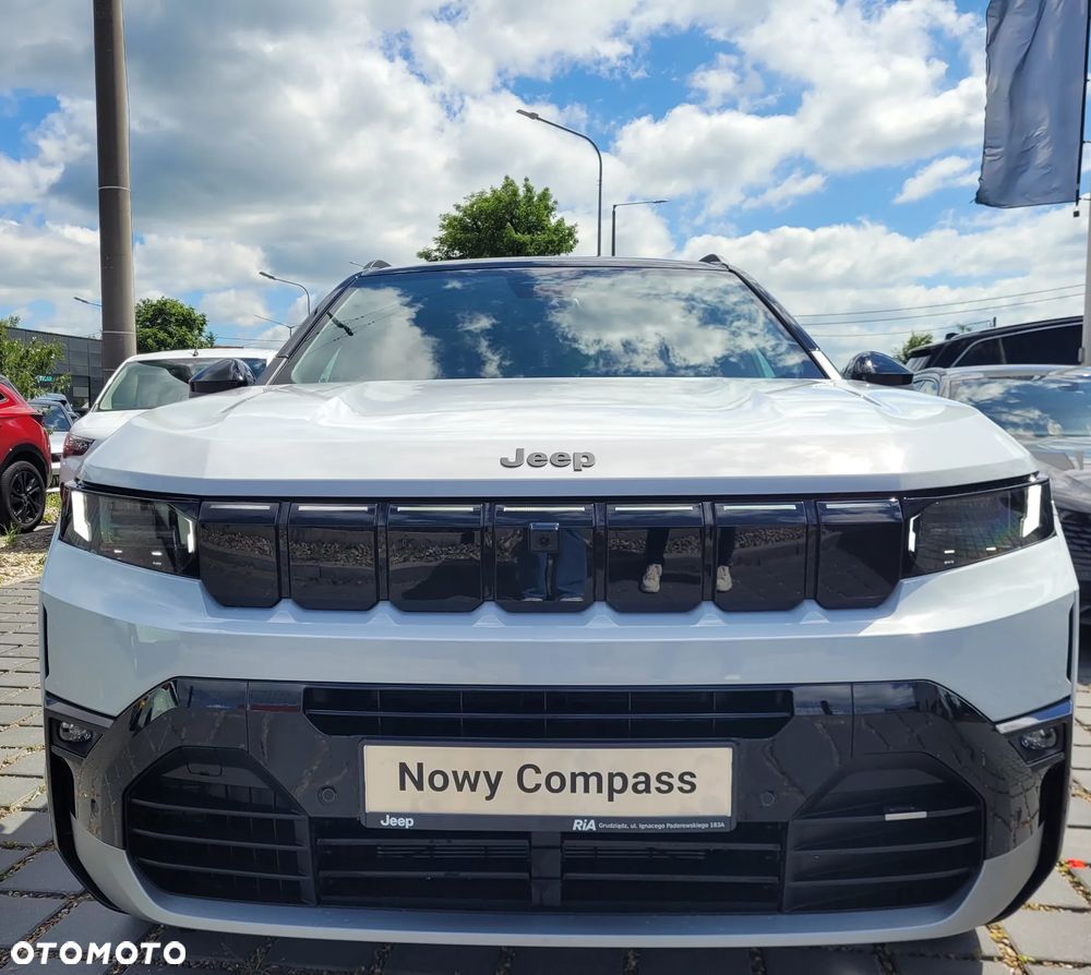 Jeep Compass 1.2 T3 mHEV Summit FWD DCT - 7